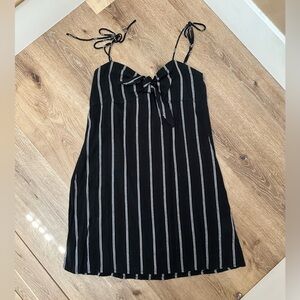 Billabong Dress Size M
